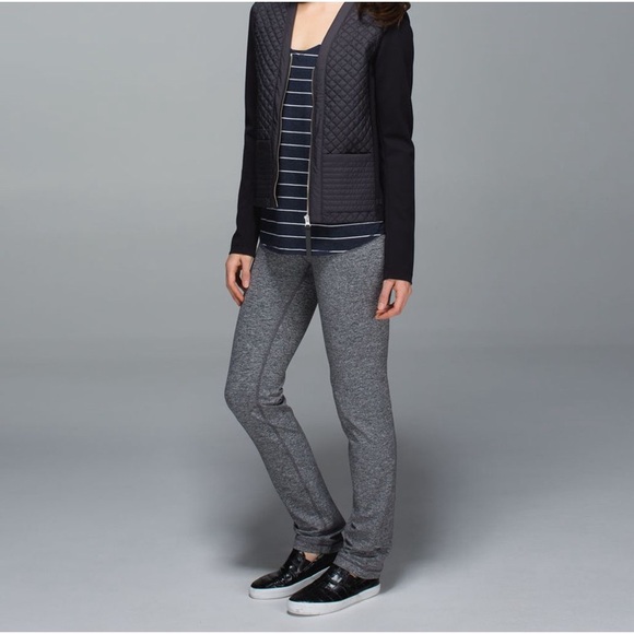 Lululemon Straight-Up Pant *Full-On Luon - Picture 3 of 9